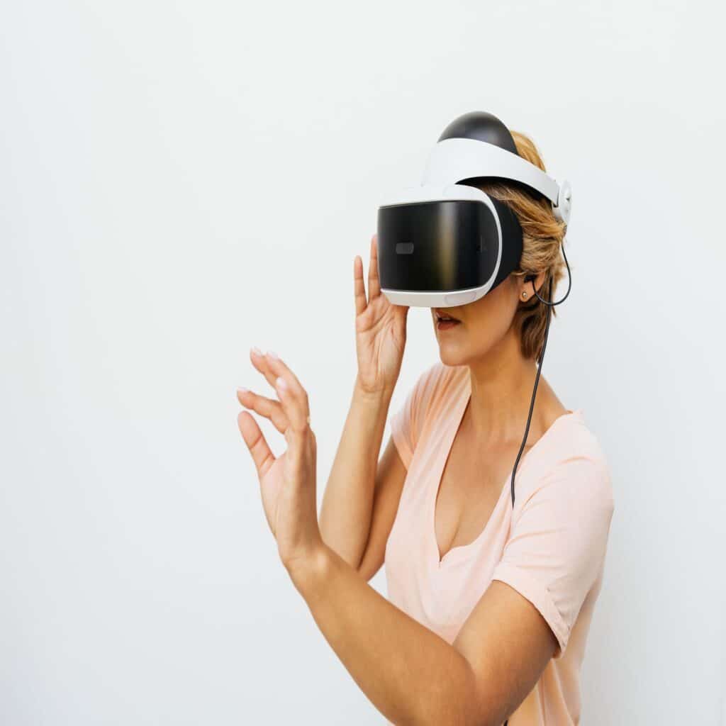 Realtà Virtuale nella Formazione Antincendio: Vantaggi e Sfide Aziendali